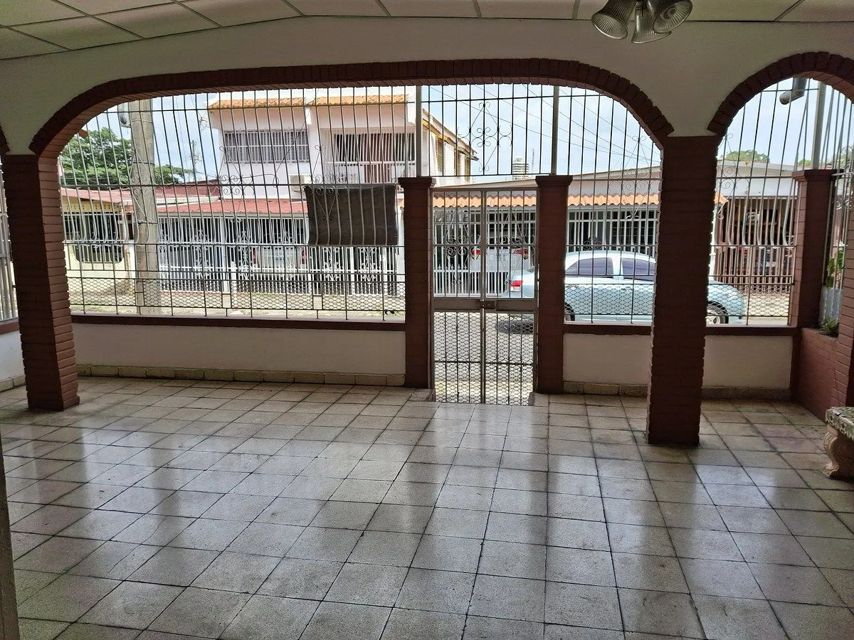 BETANIA STA MARIA casa con anexo 5 rec 3 baños