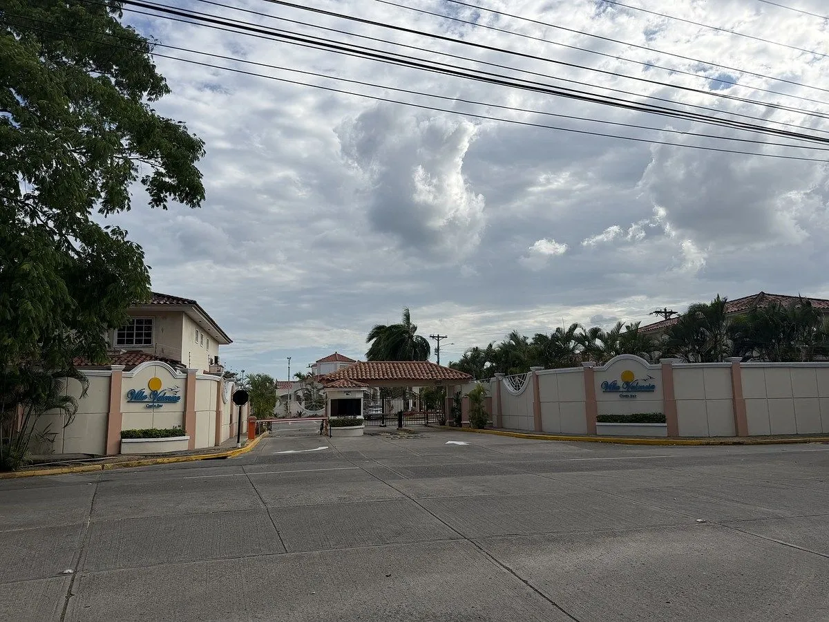 Venta casa Villa Valencia, Costa Sur