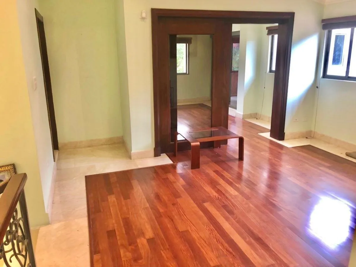 Single Family House for sale in Albrook
