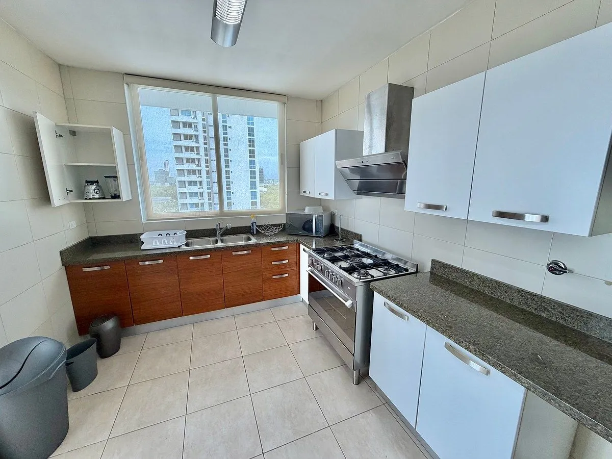 Apartment for sale in Costa del Este