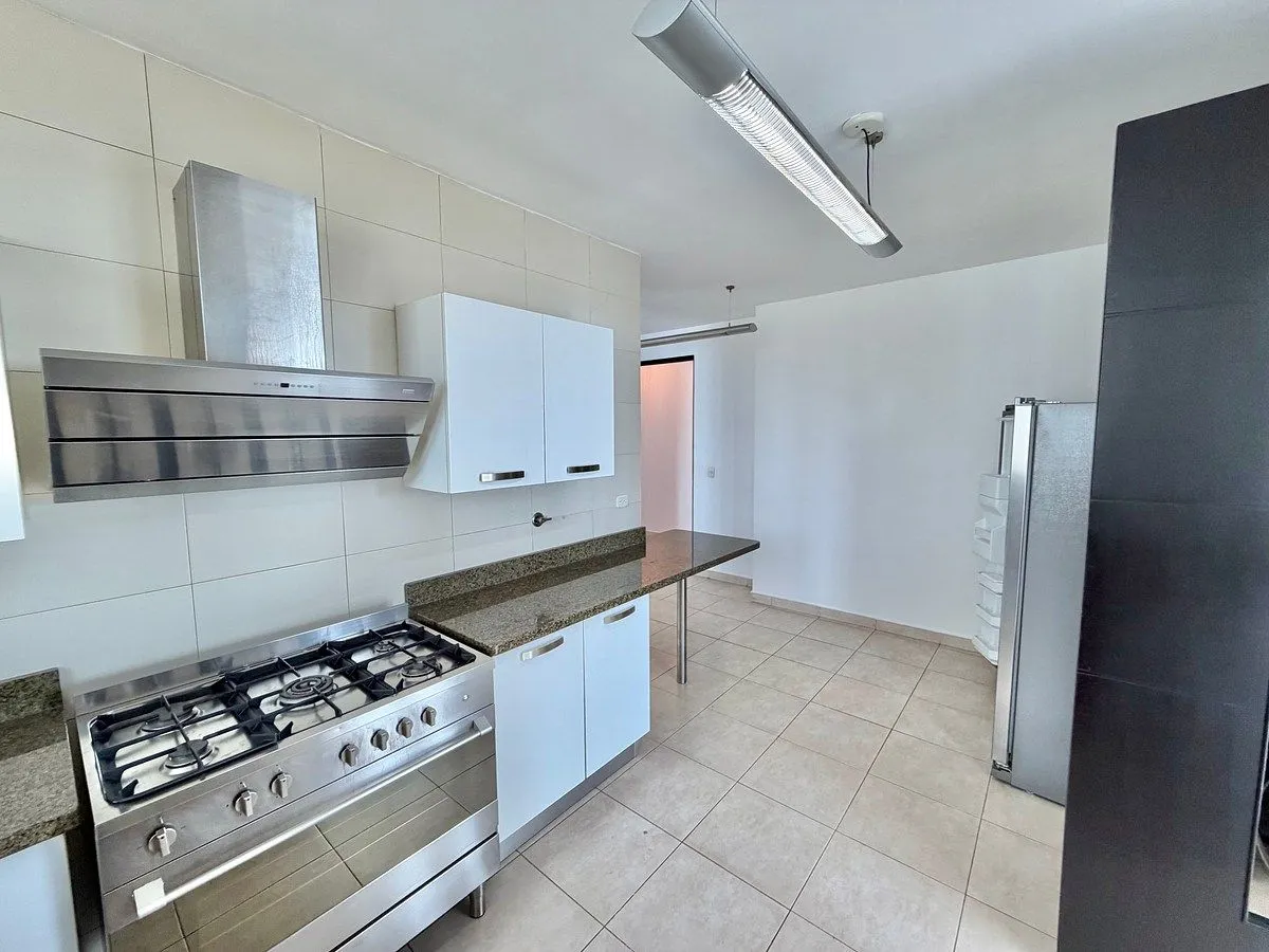 Apartment for sale in Costa del Este