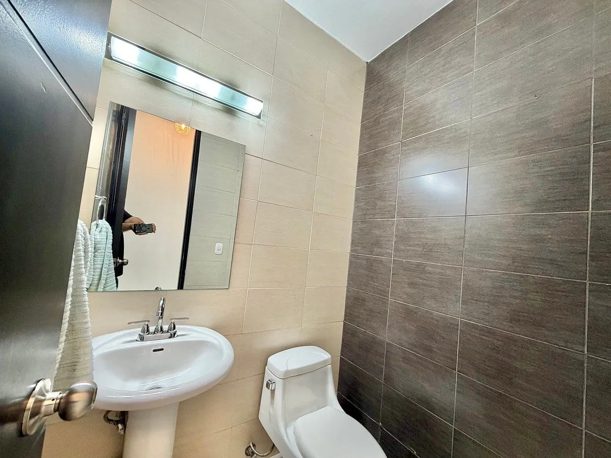 Apartment for sale in Costa del Este