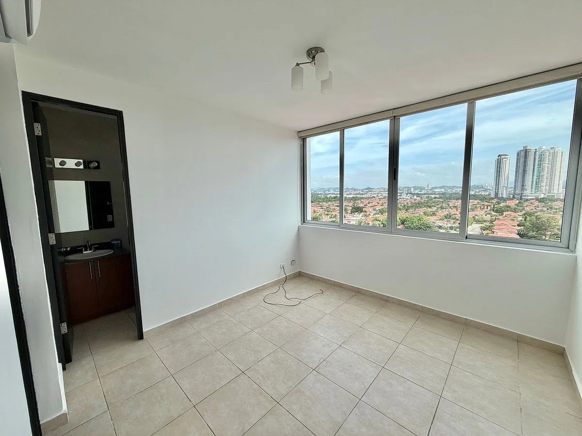 Apartment for sale in Costa del Este
