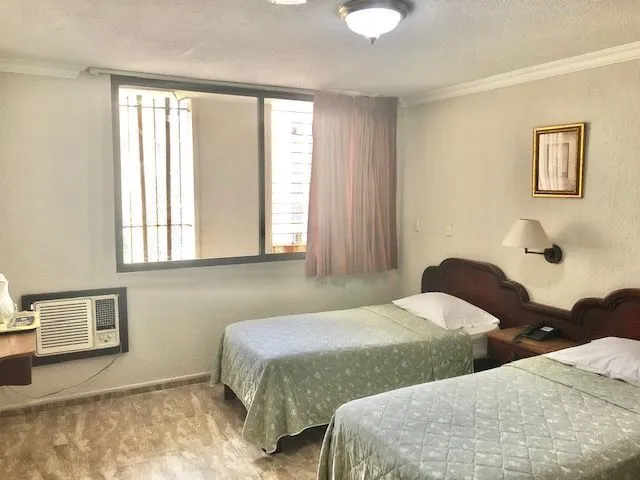 VENTA  EDIFICIO CENTRICO IDEAL PARA HOTEL