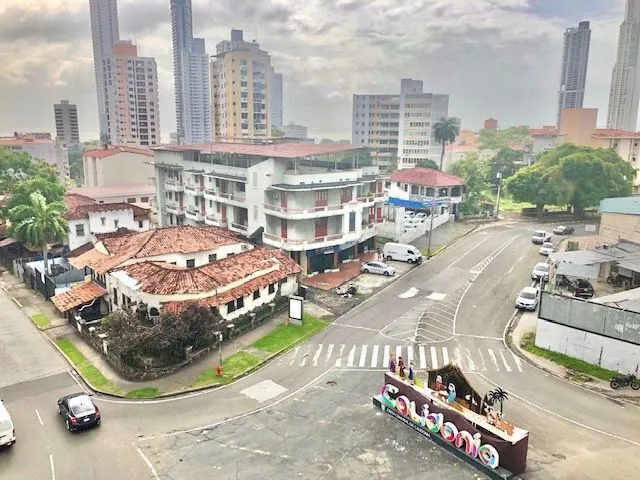 Building for sale in Bella Vista