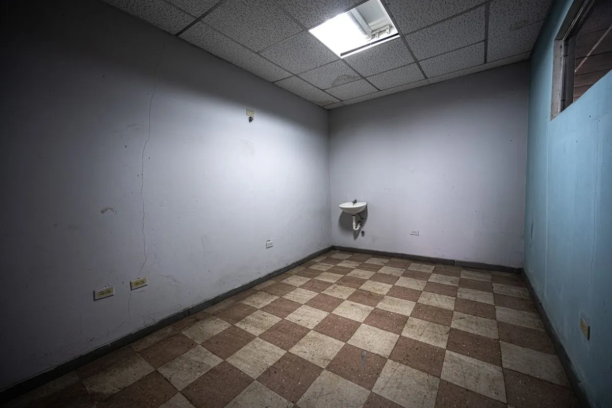 Building for sale in Aguadulce