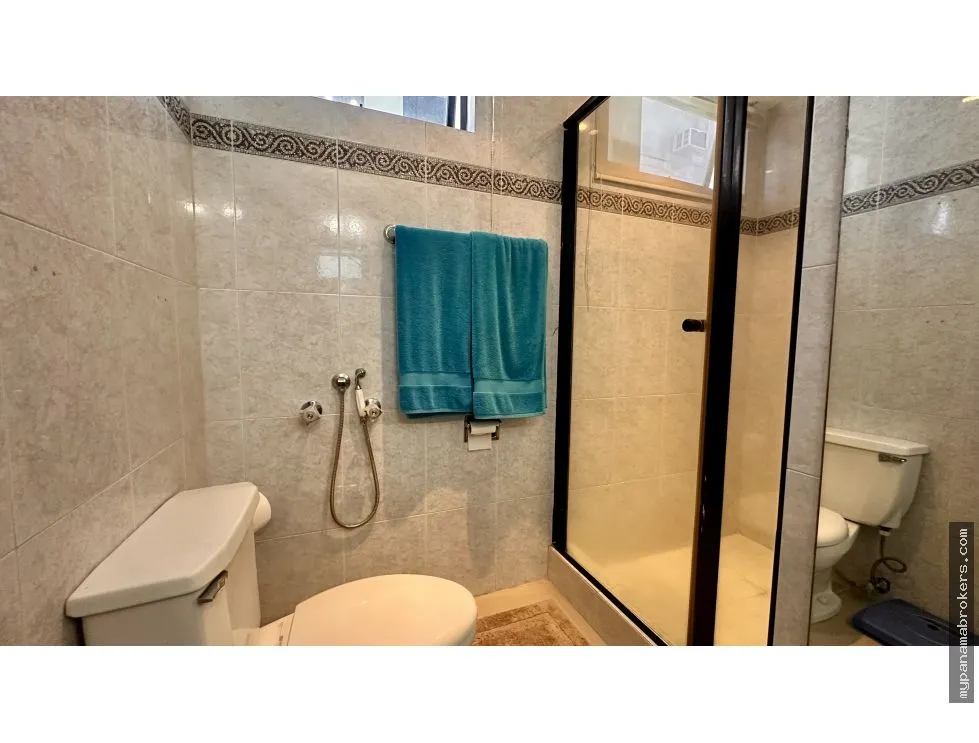 Apartment for Sale on Avenida Balboa, Panama