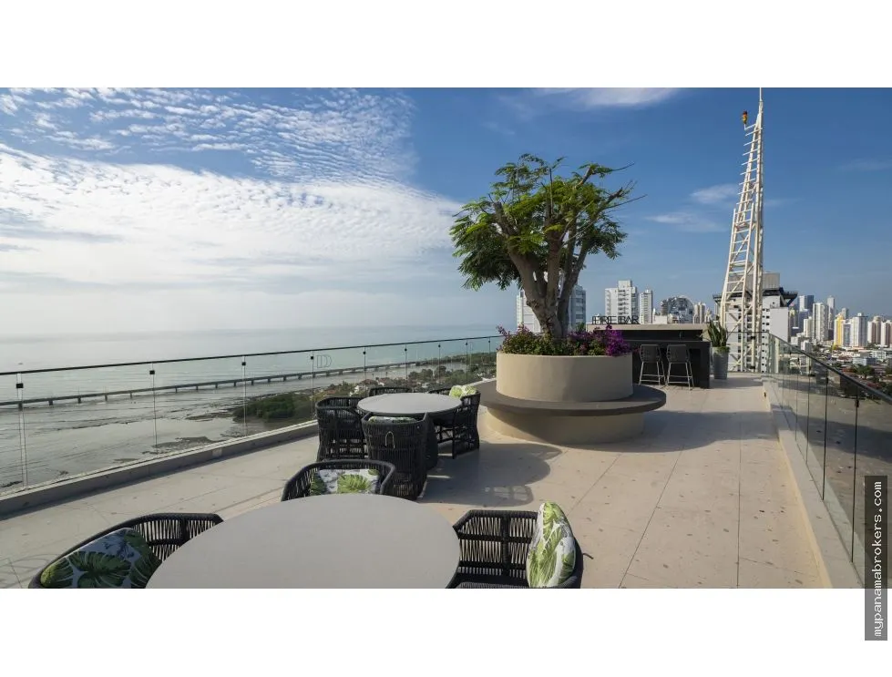 Apartment for Sale in Coco del Mar, San Francisco