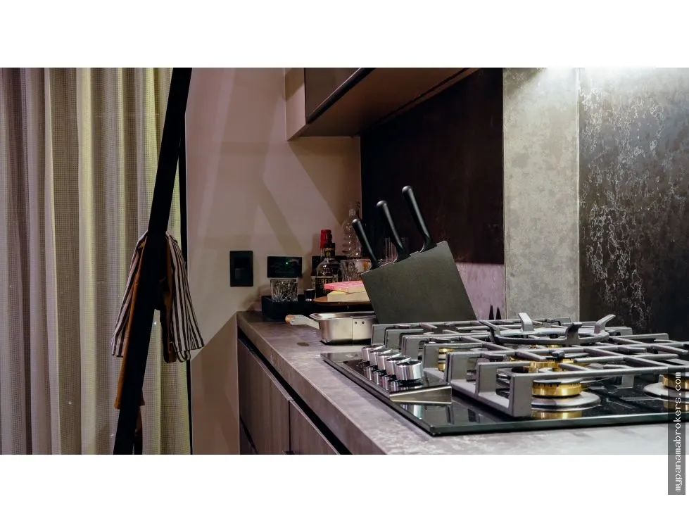 Apartment for Sale in Coco del Mar, San Francisco