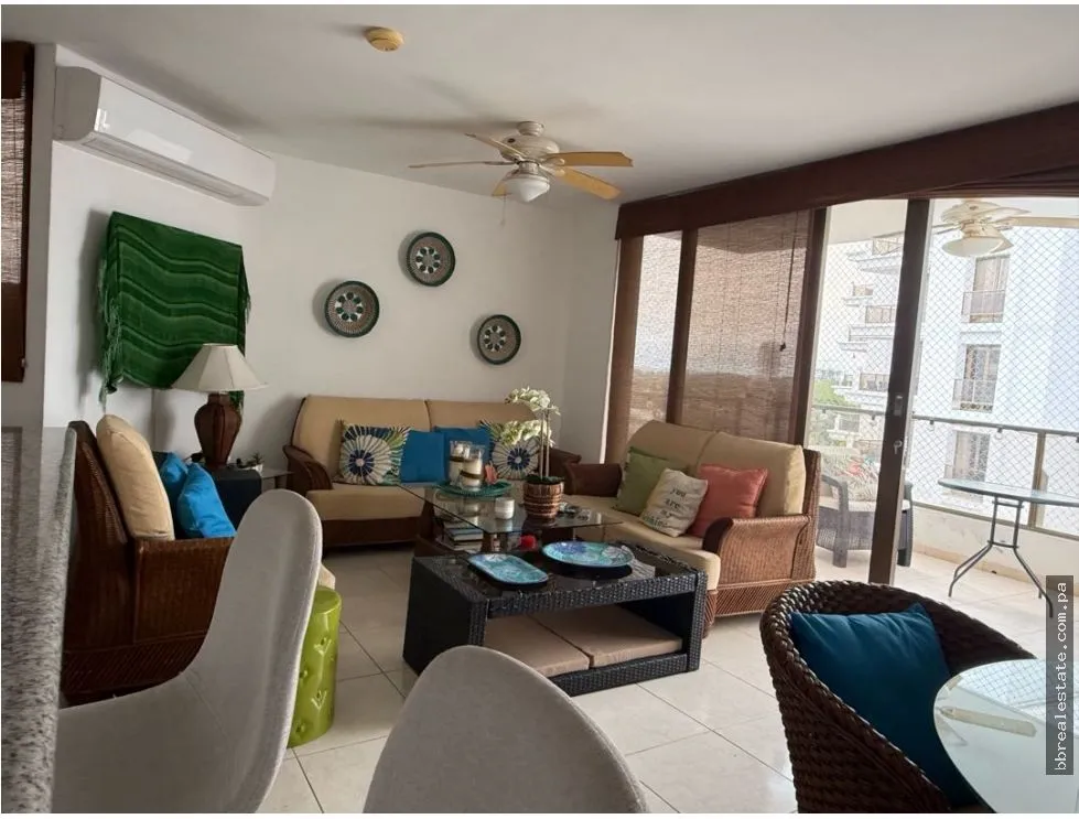 Apartment for Sale in Playa Blanca