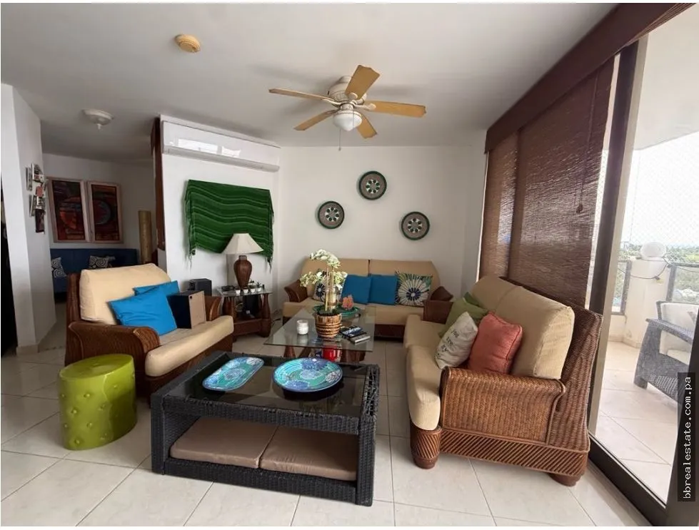 Apartment for Sale in Playa Blanca