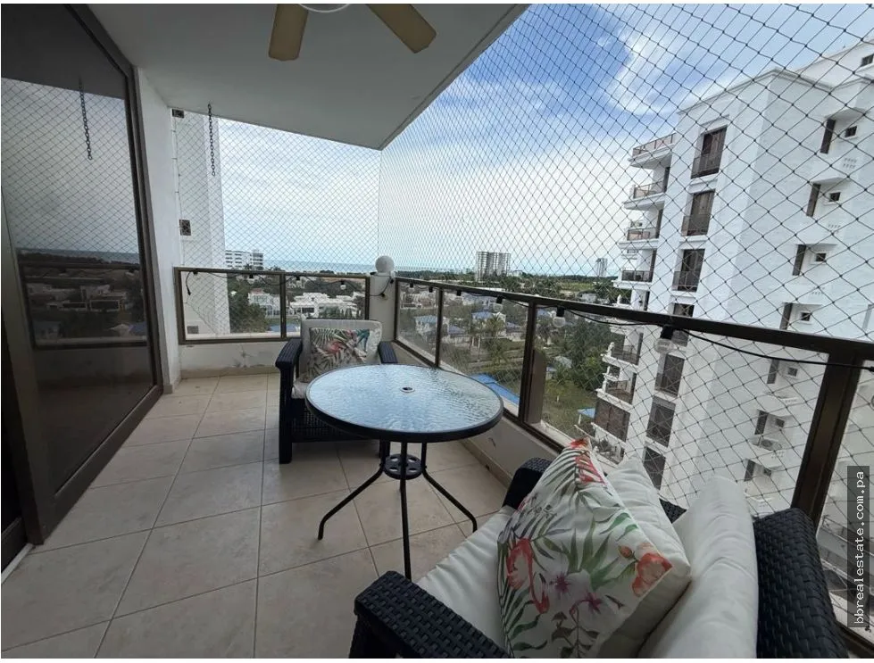 Apartment for Sale in Playa Blanca