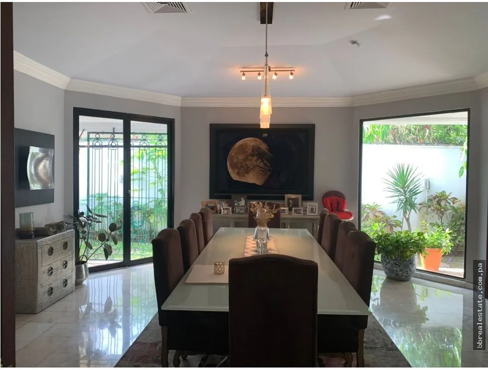 Venta de casa en San Francisco, Altos del Golf