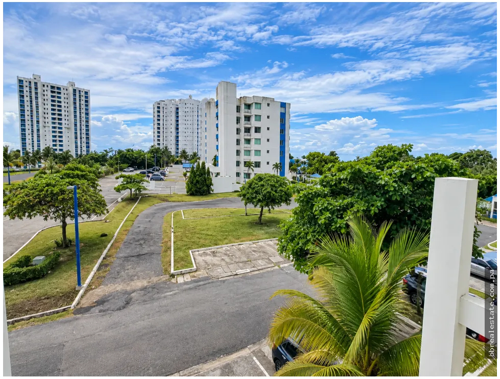 Apartment for Sale in Playa Blanca