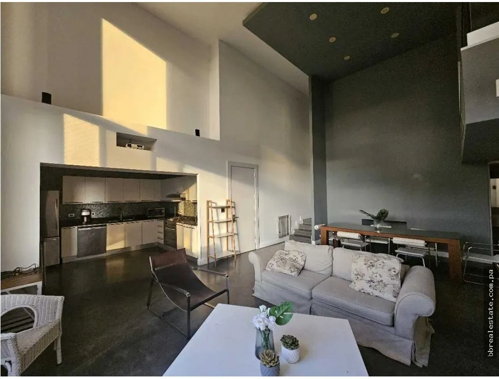 Sale of Loft Apartment in Portanova PH, El Cangrejo
