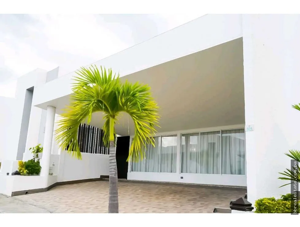 House Rental in PH Paradise Point, Coronado
