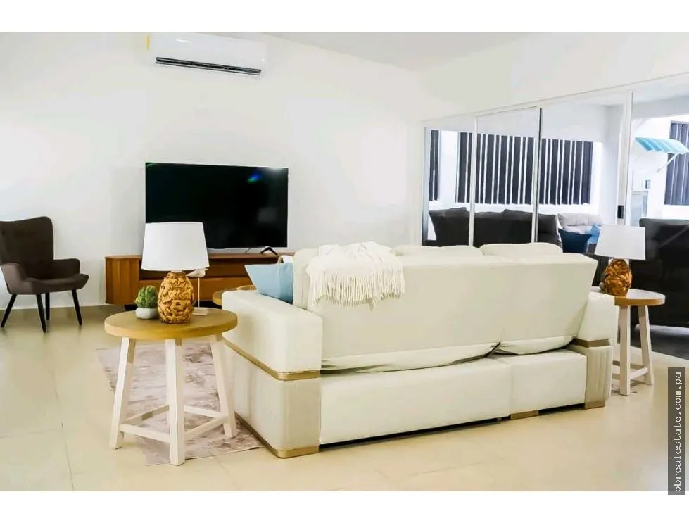House Rental in PH Paradise Point, Coronado