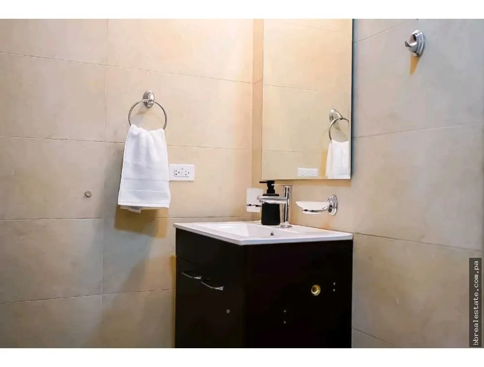 House Rental in PH Paradise Point, Coronado