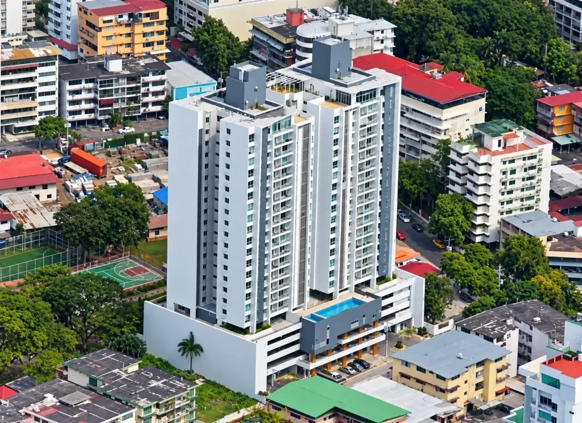 Commercial premises on the ground floor