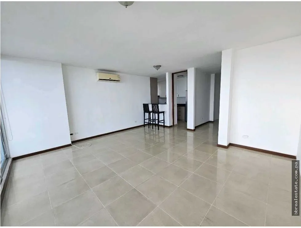 Apartment Rental in San Francisco, Ph Cabomarzo