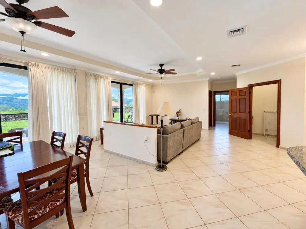 Casa de tres habitaciones en venta en Alto Boquete