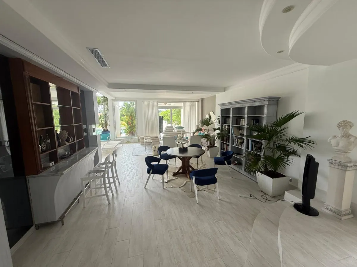 Exquisita Villa de Lujo en P.H. Buenaventura, Coclé