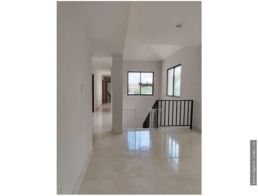 BEACHFRONT HOUSE IN BUENAVENTURA – RÍO HATO