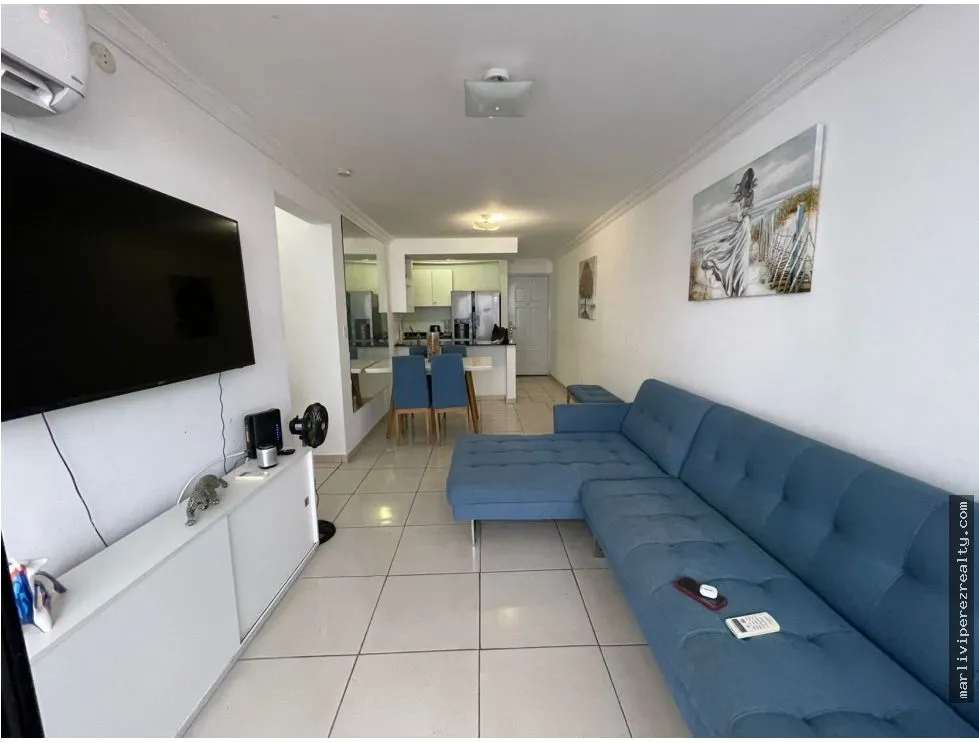 Alquiler de Apartamento amoblado en Via España