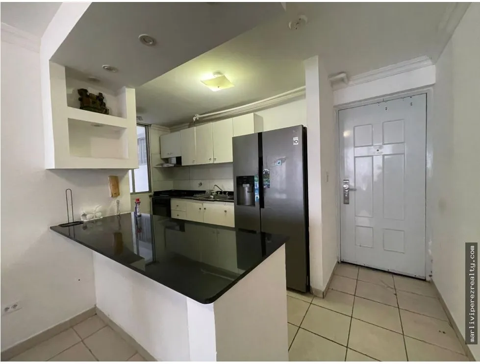 Alquiler de Apartamento amoblado en Via España