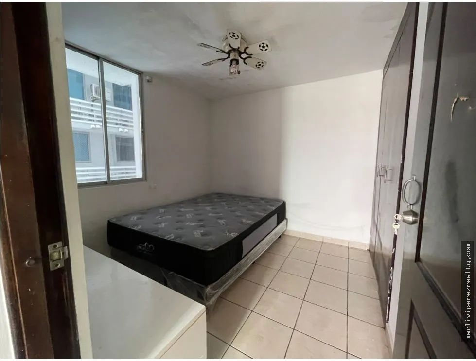 Alquiler de Apartamento amoblado en Via España