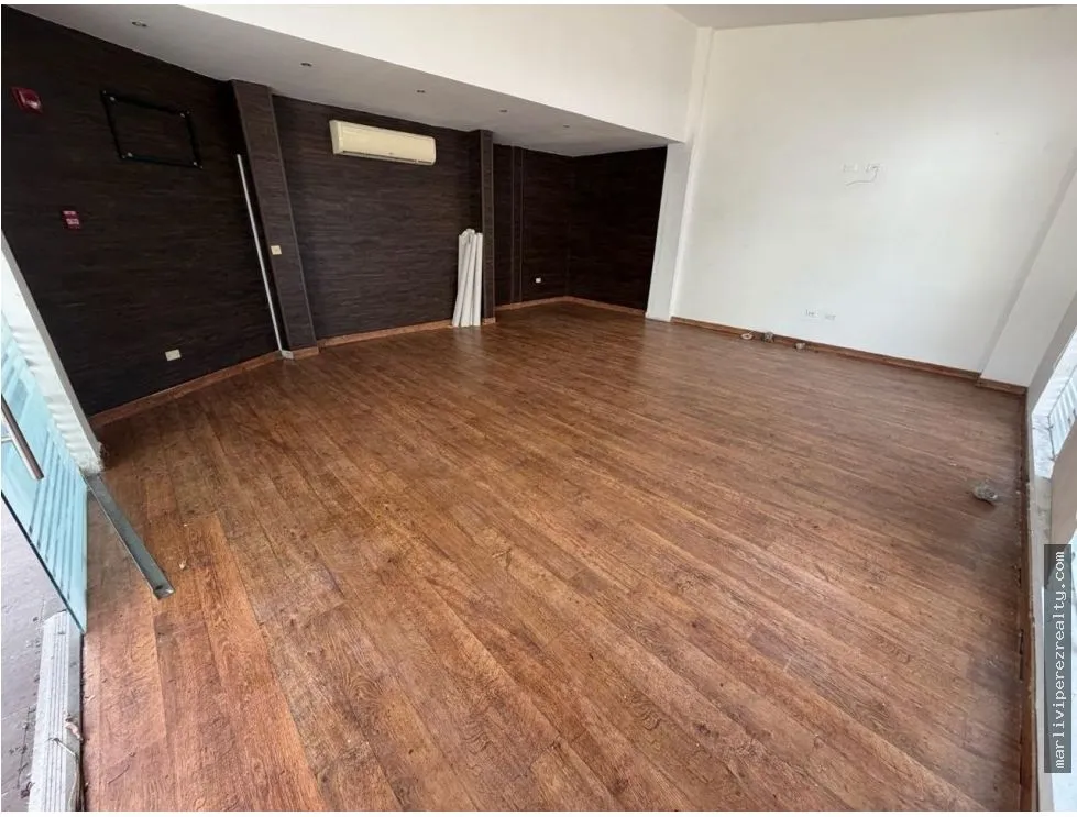 Espace commercial à El Cangrejo à louer