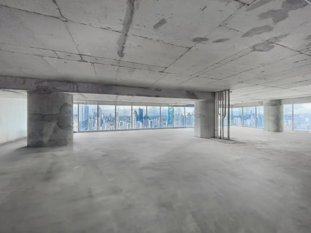 Office for sale in Oceania Business Plaza