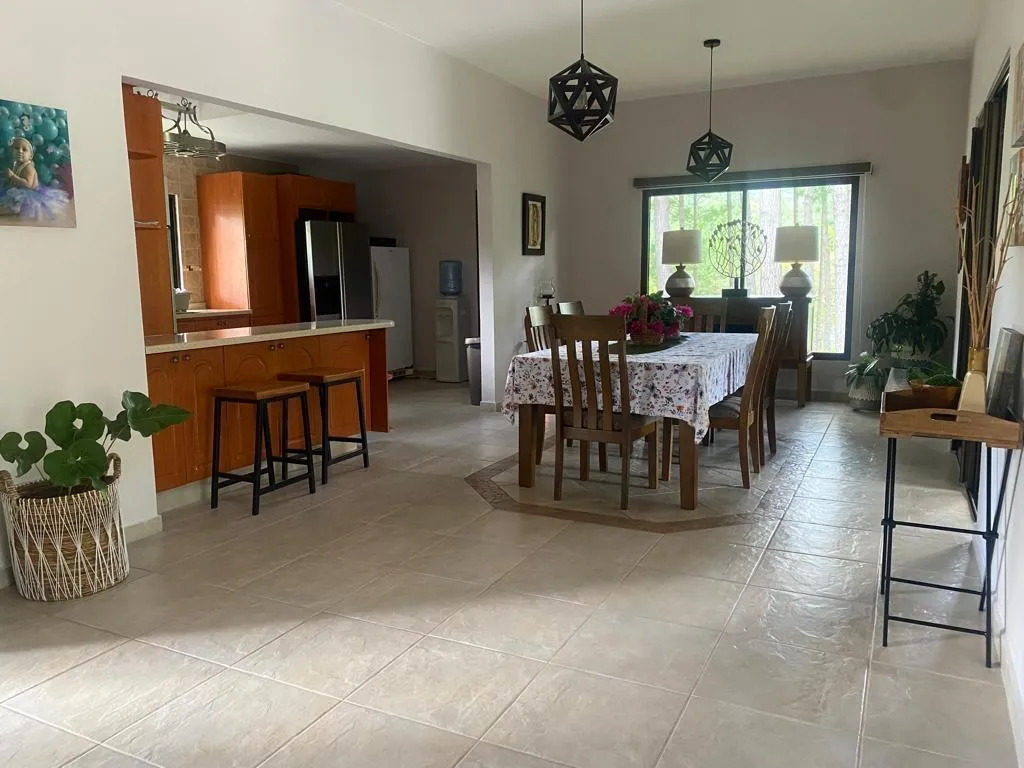 Se Alquila Casa amoblada ubicada en Altos de María