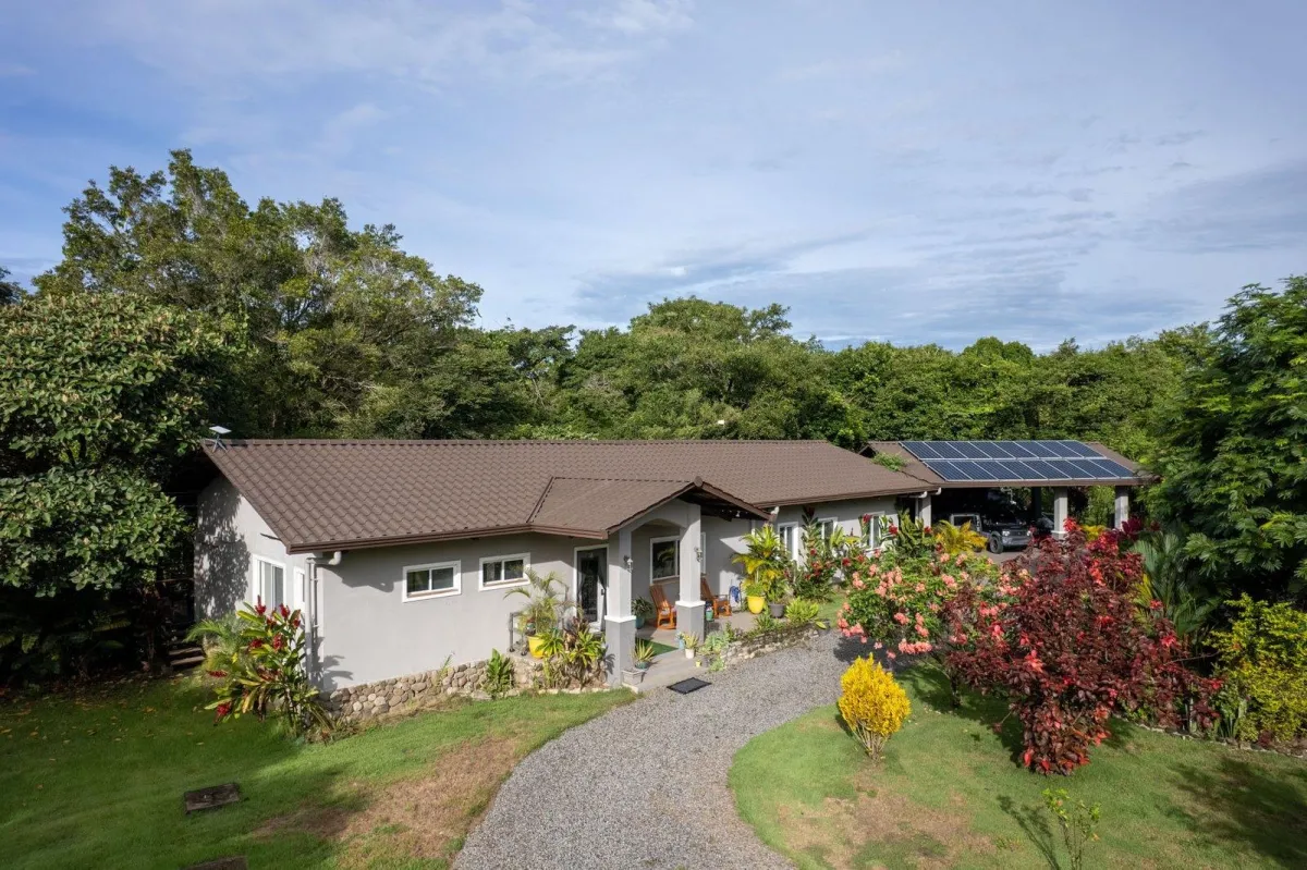 Riverfront Estate w/ Two Homes on 3.14 Acres