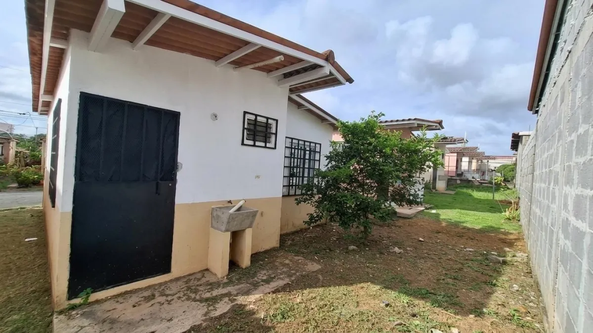 CHORRERA HOUSE FOR SALE