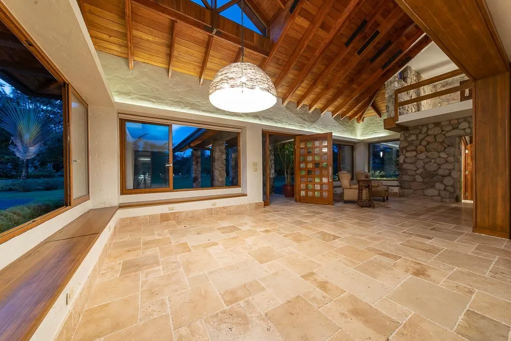 Finca privada de montaña en 3 acres en El Valle