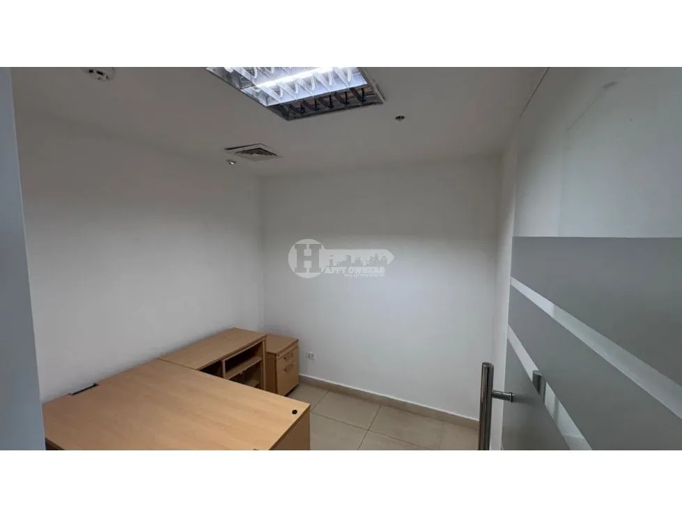 Alquiler de oficinas en Ocean Business Plaza, Torre Banesco