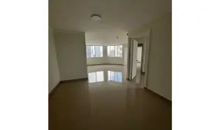 Apartment Sale in PH Brisas del San Fernando, Vía España. MY
