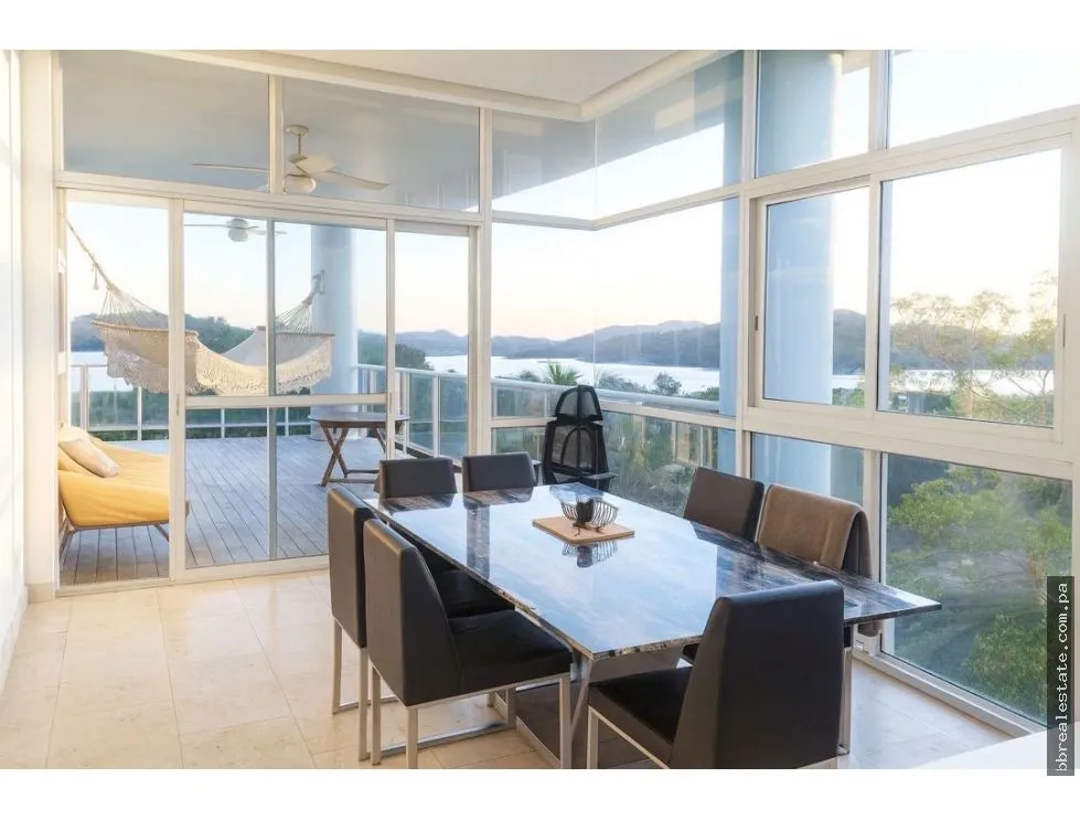 Sale of Apartment in PH The Bridge, Amador