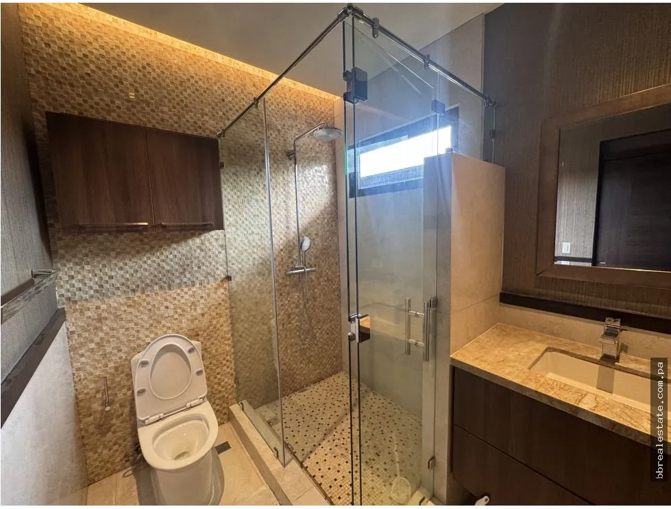House for Rent in Altos del Golf, San Francisco