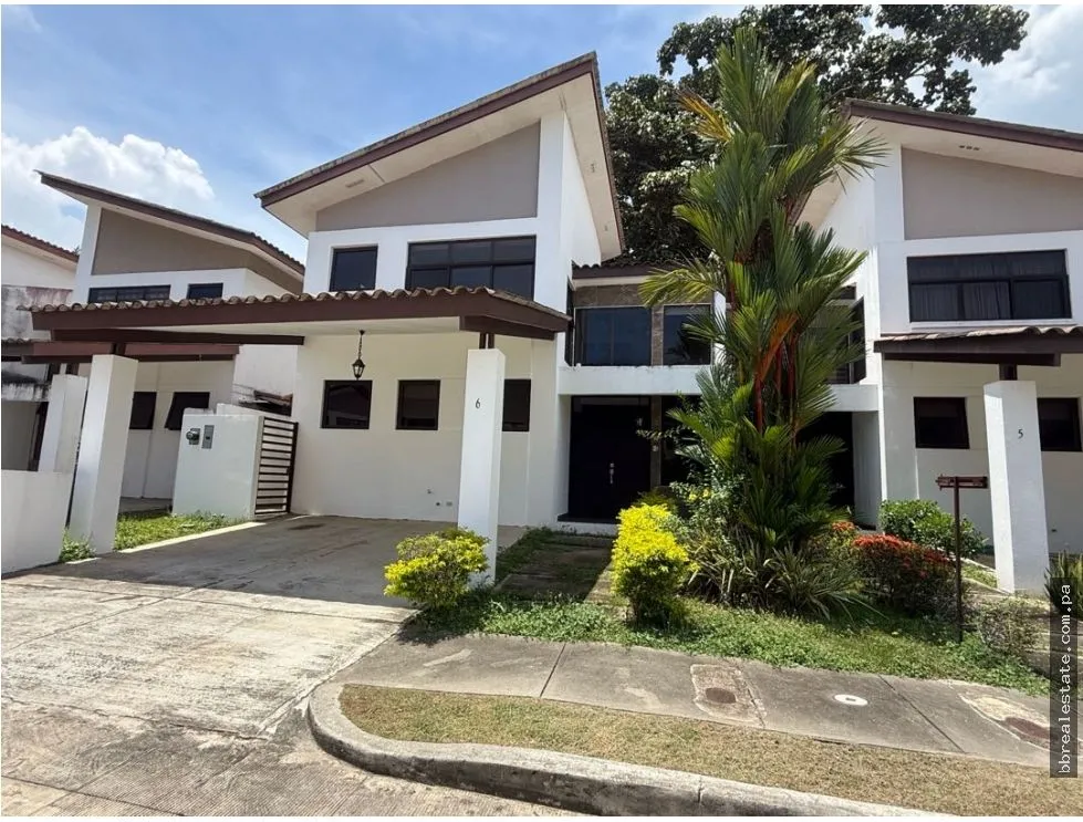 House for Sale in Puerto Madero, Costa Verde