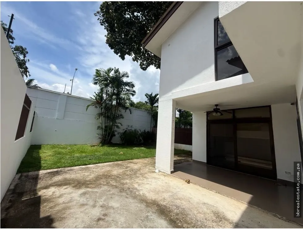 House for Sale in Puerto Madero, Costa Verde