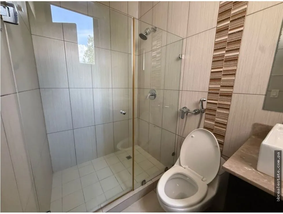 House for Sale in Puerto Madero, Costa Verde
