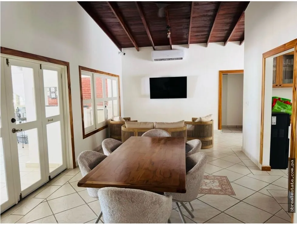 House for Sale in Coronado Golf Club