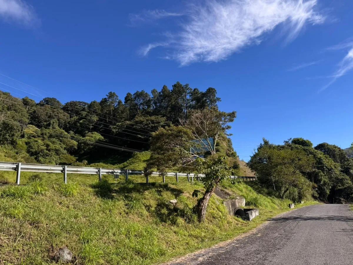 Property with Panoramic Views