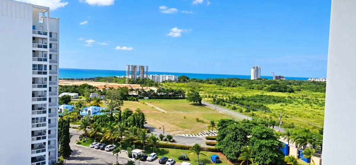 Furnished Apartment in Playa Blanca Resort!