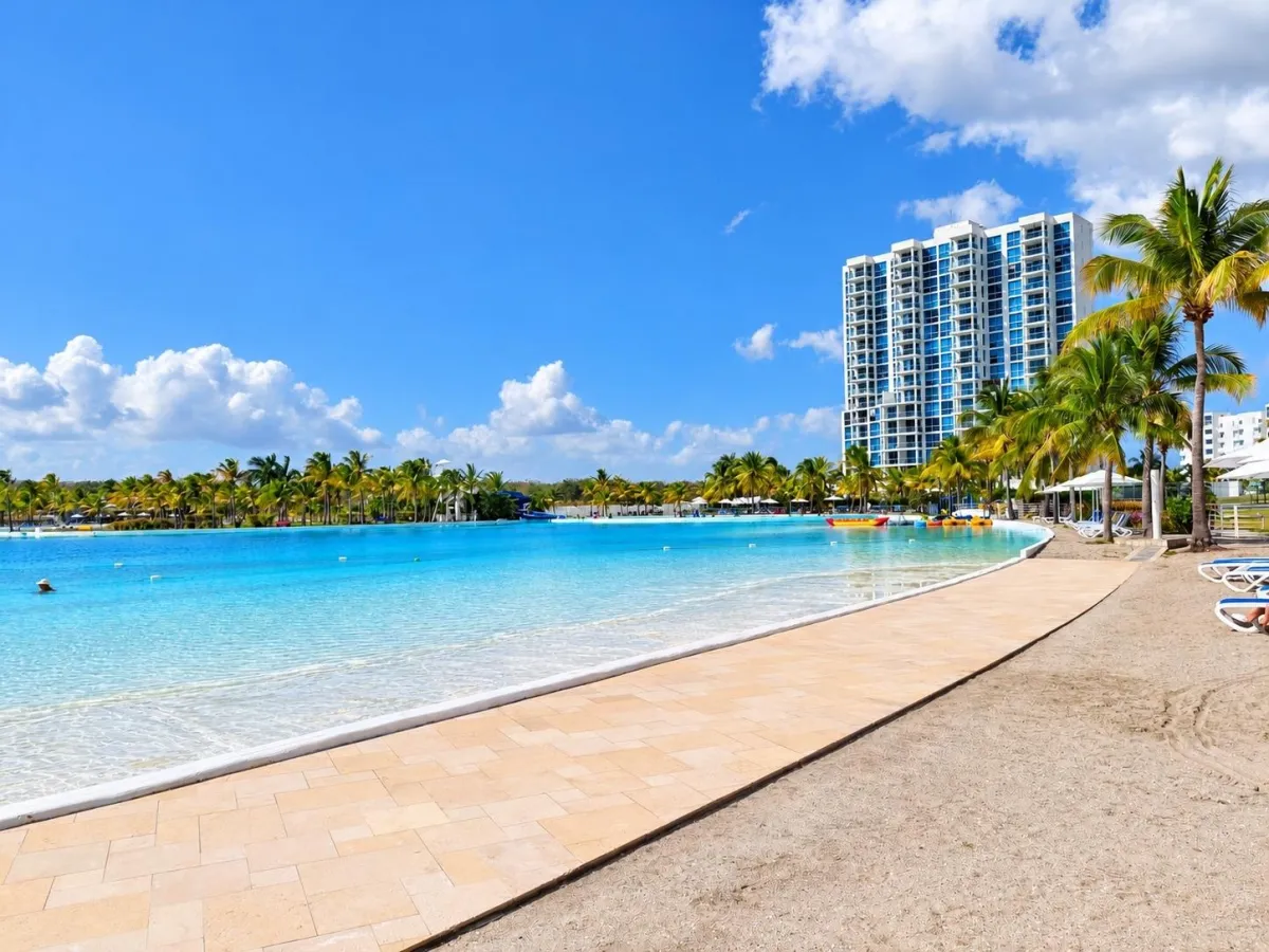 Furnished Apartment in Playa Blanca Resort!
