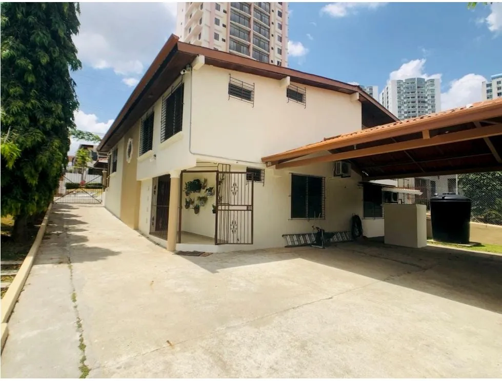 House for Sale in Betania. YP