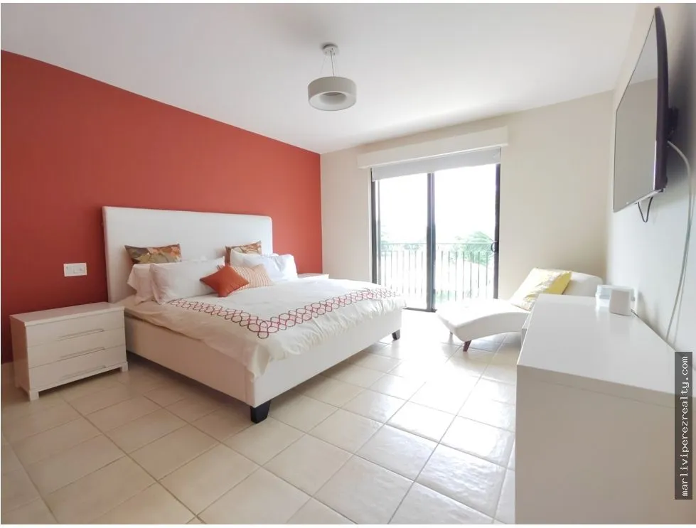 Venta de apartamento en Buenaventura con vista al lago