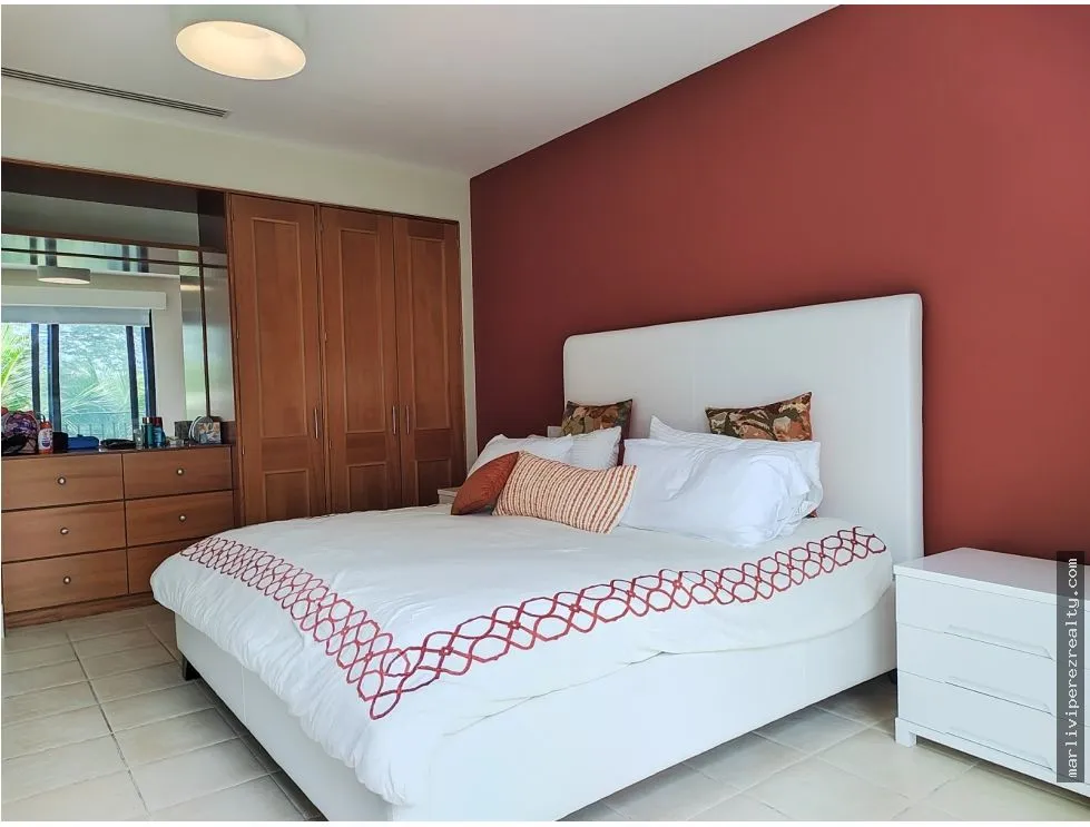 Venta de apartamento en Buenaventura con vista al lago